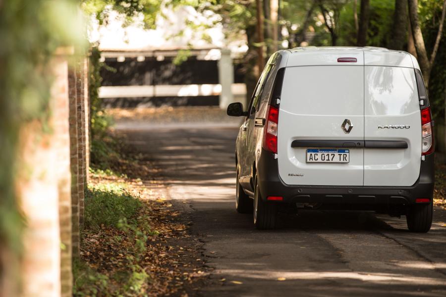  Renault Kangoo Express 2018 года  (LA) (фото 11 из 24)